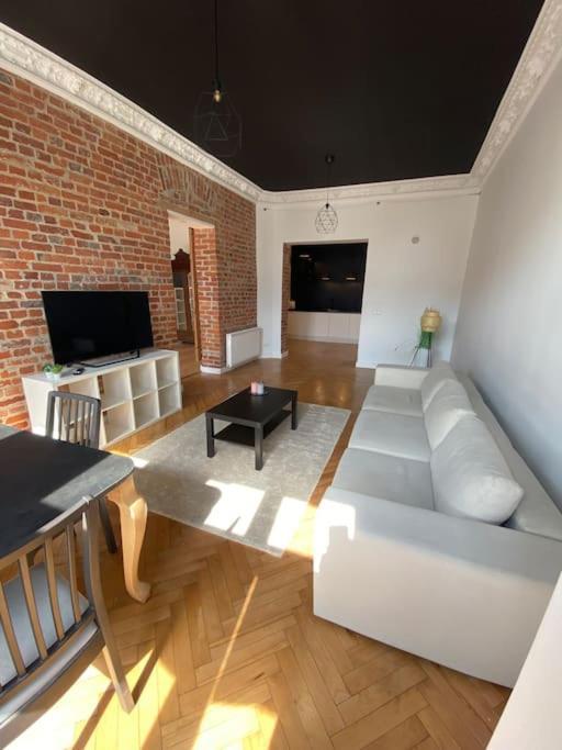 Apartmán Wyjatkowy Apartament Blisko Rynku Vratislav Exteriér fotografie
