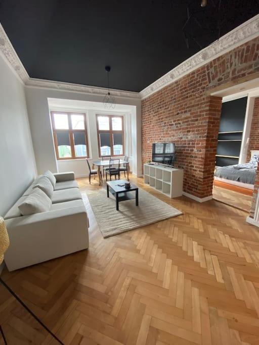Apartmán Wyjatkowy Apartament Blisko Rynku Vratislav Exteriér fotografie