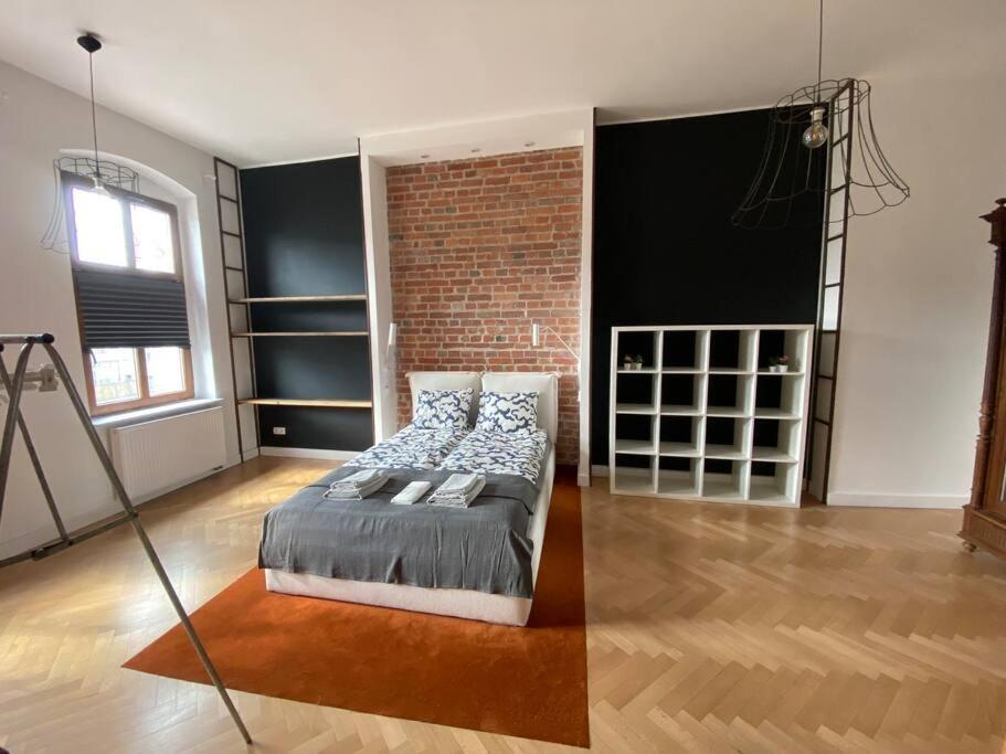 Apartmán Wyjatkowy Apartament Blisko Rynku Vratislav Exteriér fotografie